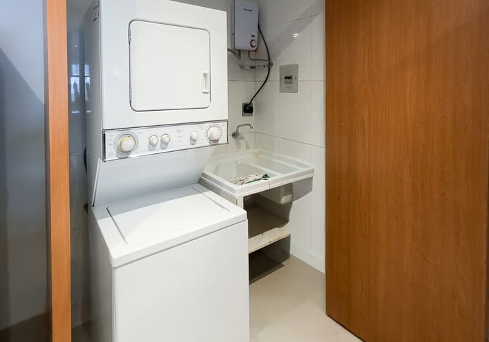 Apartamento de 1 alcoba en venta en Chico Norte, Bogotá, 52 m² · foto 23 de 24