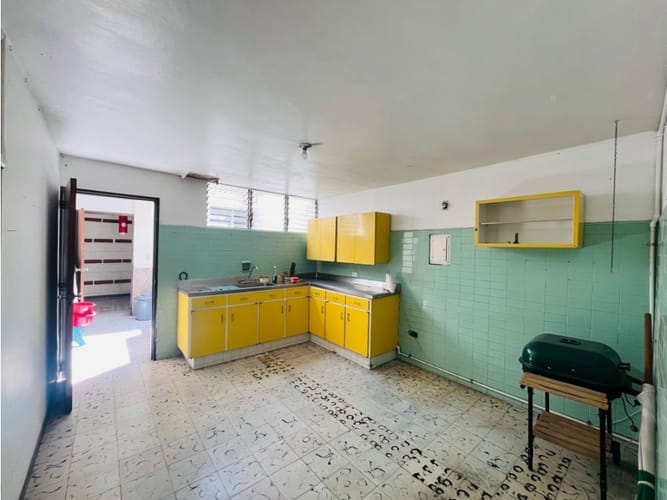 Casa de 5 alcobas en venta en Simon Bolivar, Medellín, 450 m² · foto 14 de 15