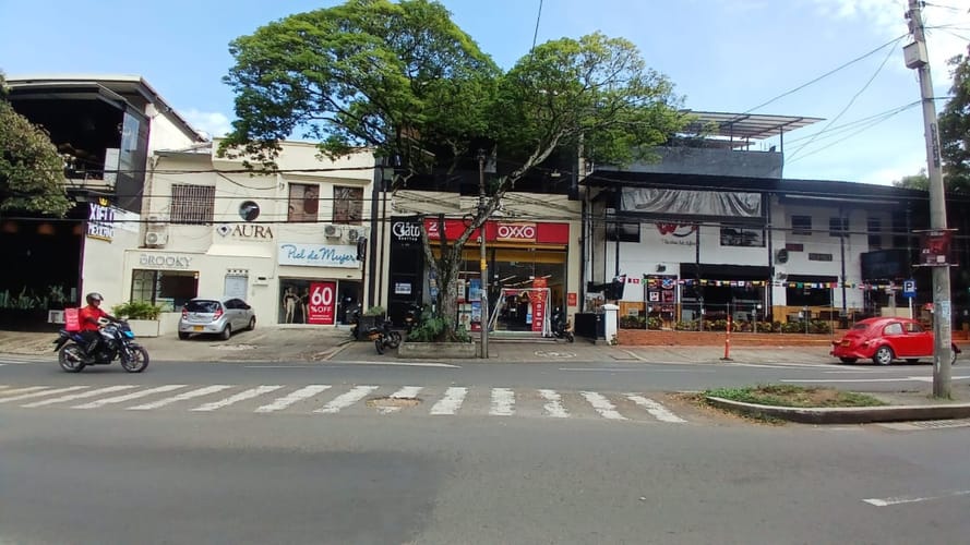 Local en venta en San Fernando Viejo, Cali, 447 m² · foto 11 de 14