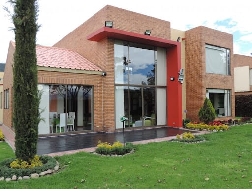 $13.000.000 en Cota