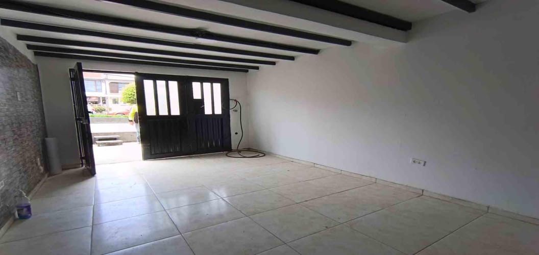 Local en arriendo en La Enea, Manizales, 61 m² · foto 3 de 19