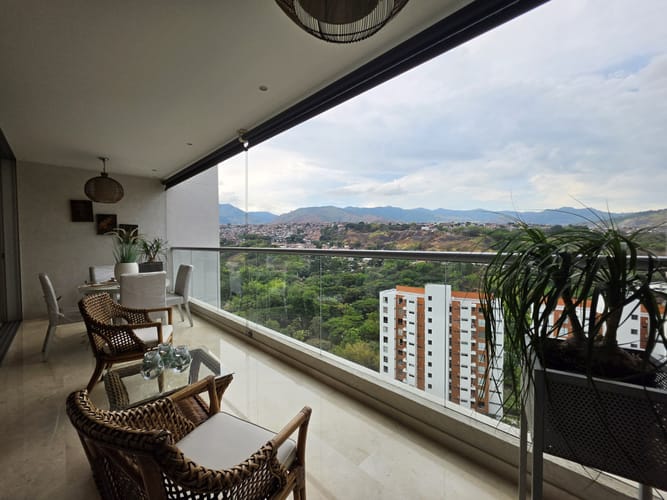 Apartamento de 3 alcobas en venta en Santa Teresita, Cali, 204 m² · foto 5 de 24
