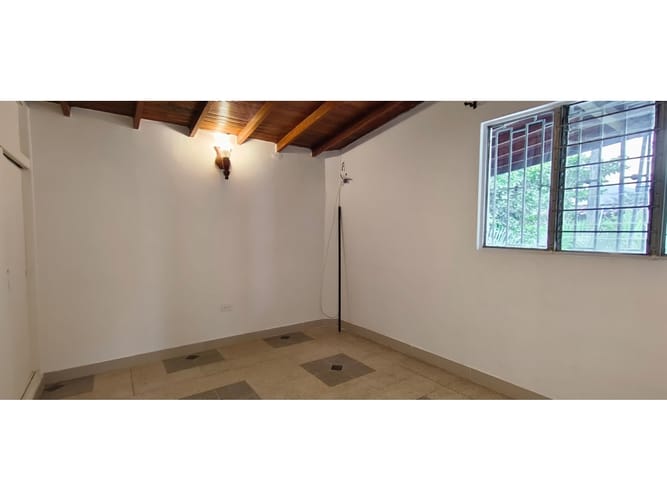 Apartamento de 7 alcobas en arriendo en Estadio, Medellín, 200 m² · foto 5 de 24