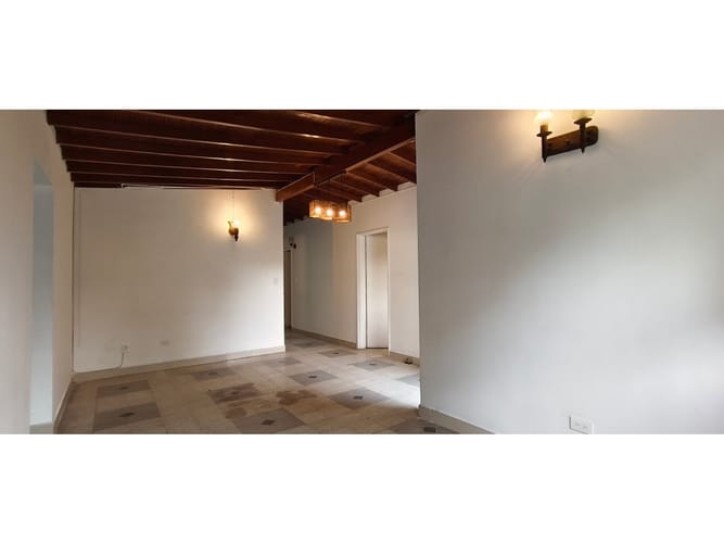 Apartamento de 7 alcobas en arriendo en Estadio, Medellín, 200 m² · foto 6 de 24