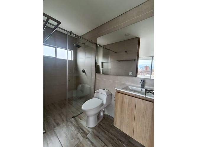 Apartamento de 3 alcobas en arriendo en Mesa, Envigado, 120 m² · foto 8 de 24