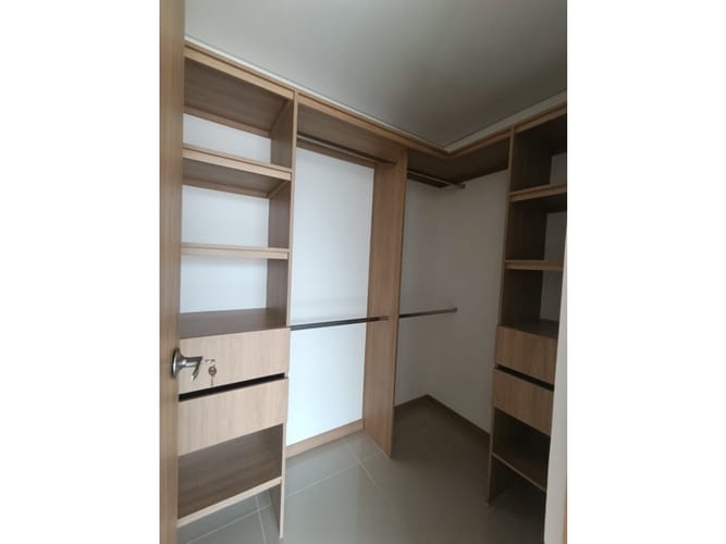 Apartamento de 3 alcobas en arriendo en Mesa, Envigado, 120 m² · foto 9 de 24