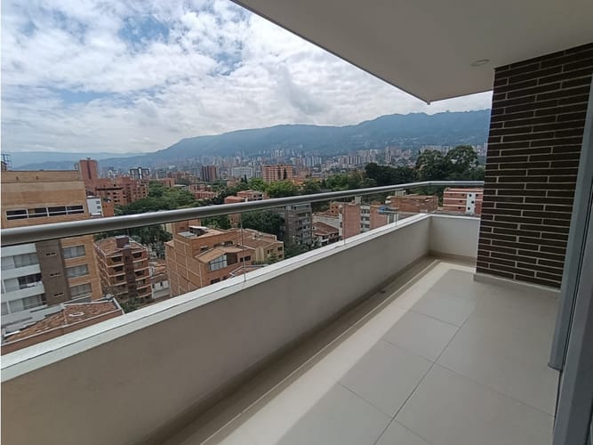 Apartamento de 3 alcobas en arriendo en Mesa, Envigado, 120 m² · foto 10 de 24
