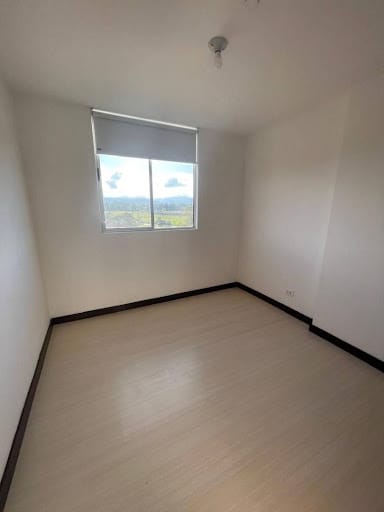 Apartamento de 3 alcobas en arriendo en Rionegro, 76 m² · foto 5 de 13