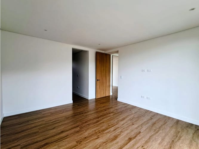Casa de 3 alcobas en venta en Chuntame, Cajicá, 200 m² · foto 18 de 24
