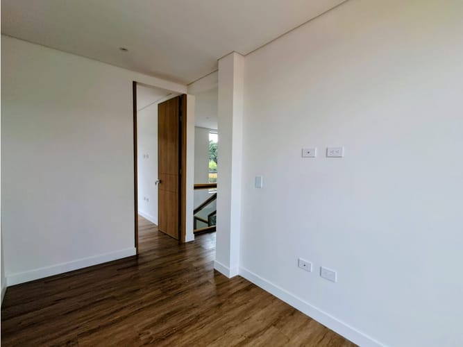 Casa de 3 alcobas en venta en Chuntame, Cajicá, 200 m² · foto 23 de 24