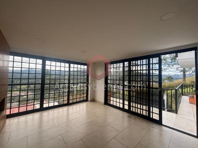 Casa de 4 alcobas en venta en Monta�Ez, Guarne, 500 m² · foto 7 de 24