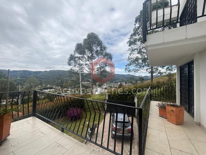 Casa de 4 alcobas en venta en Monta�Ez, Guarne, 500 m² · foto 10 de 24