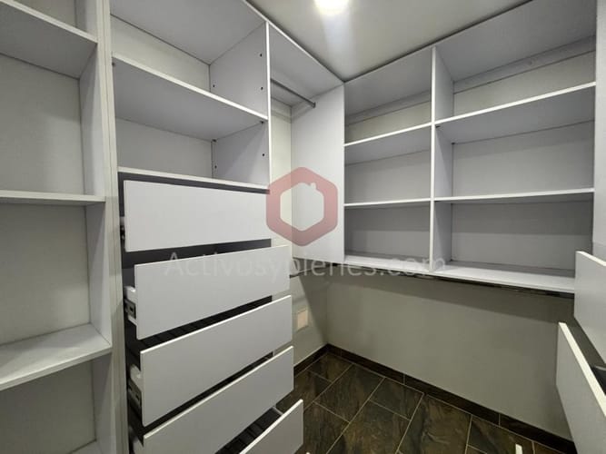 Casa de 4 alcobas en venta en Monta�Ez, Guarne, 500 m² · foto 17 de 24