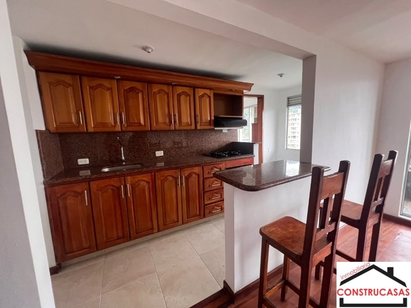 Apartamento en venta en Rodeo Alto, Medellín · foto 3 de 24