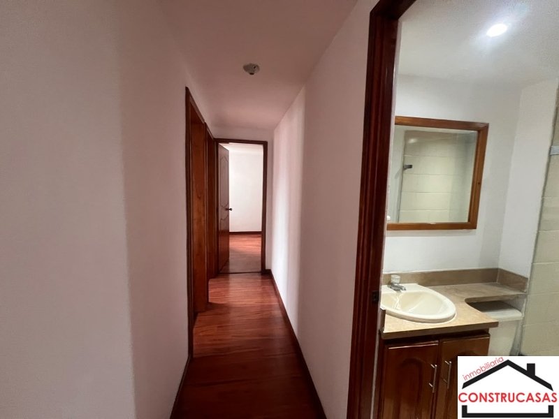 Apartamento en venta en Rodeo Alto, Medellín · foto 6 de 24