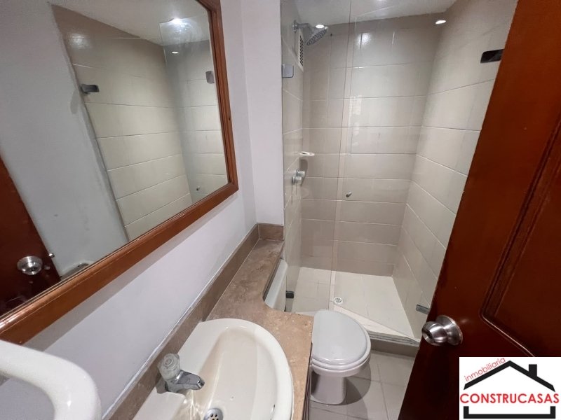 Apartamento en venta en Rodeo Alto, Medellín · foto 7 de 24
