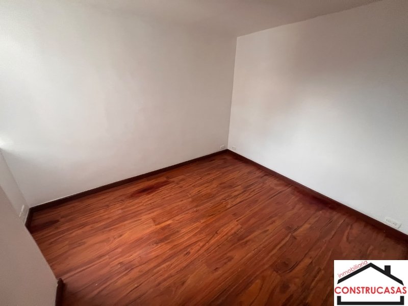 Apartamento en venta en Rodeo Alto, Medellín · foto 10 de 24