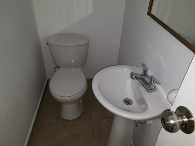 Oficina en arriendo en La Aguacatala, Medellín, 50 m² · foto 7 de 10