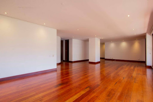 Apartamento en venta en Quinta Camacho, Bogotá · foto 2 de 24