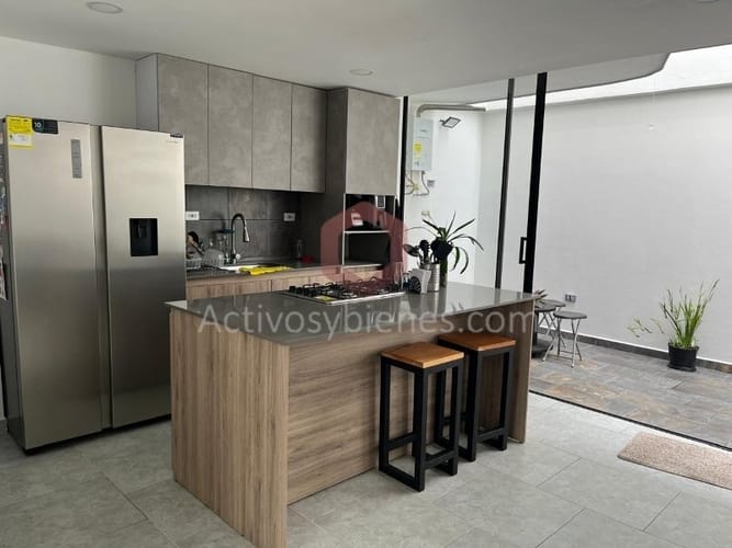 Casa de 2 alcobas en venta en Lomitas, La Ceja, 120 m² · foto 3 de 15
