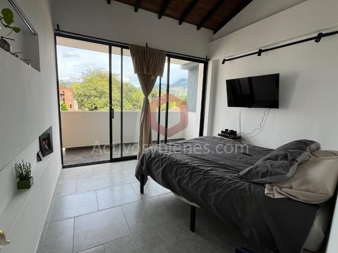 Casa de 2 alcobas en venta en Lomitas, La Ceja, 120 m² · foto 11 de 15