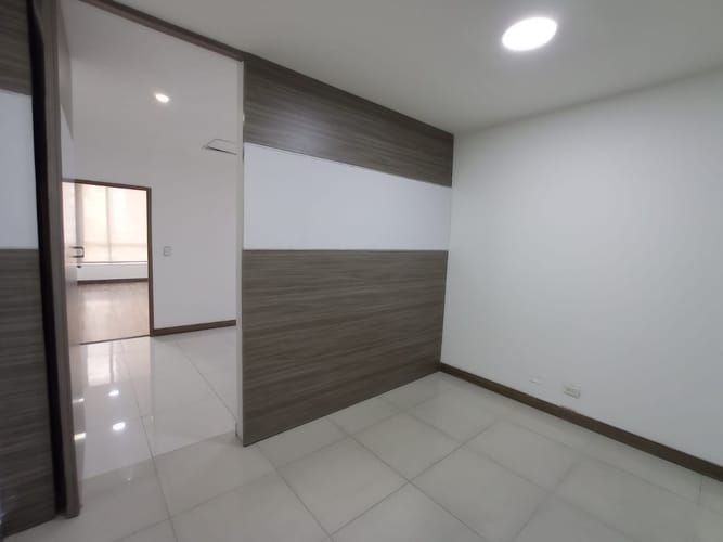 Local en arriendo en Los Balsos, Medellín, 138 m² · foto 3 de 8
