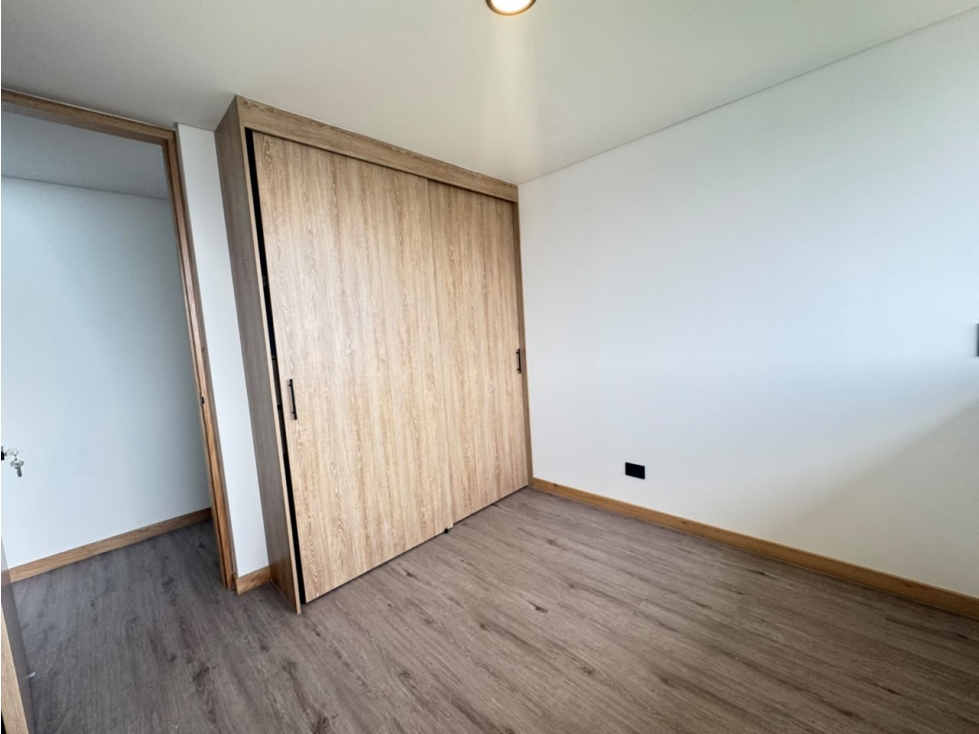 Apartamento en arriendo en El Poblado, Medellín · foto 6 de 14