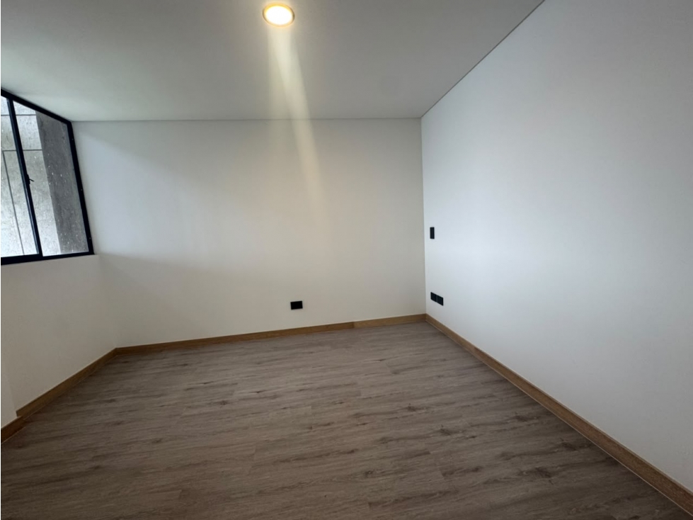 Apartamento en arriendo en El Poblado, Medellín · foto 12 de 14