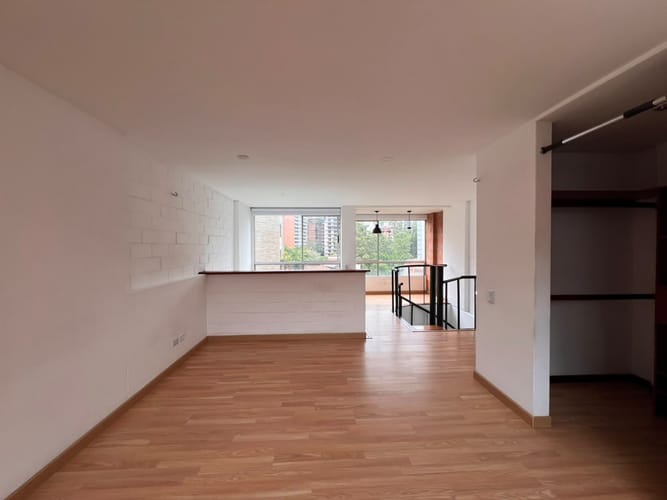 Apartamento de 1 alcoba en arriendo en Lalinde, Medellín, 60 m² · foto 8 de 14