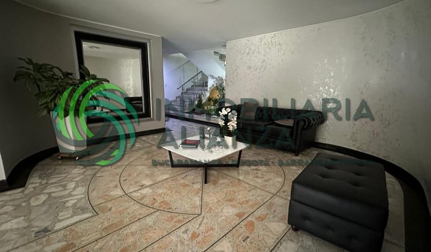 Apartamento de 5 alcobas en venta en Cabecera Del Llano, Bucaramanga, 205 m² · foto 2 de 24