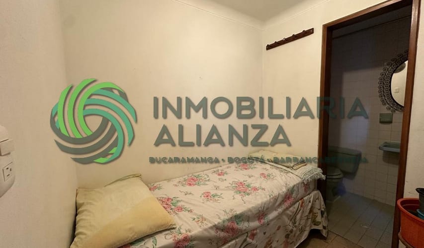 Apartamento de 5 alcobas en venta en Cabecera Del Llano, Bucaramanga, 205 m² · foto 15 de 24