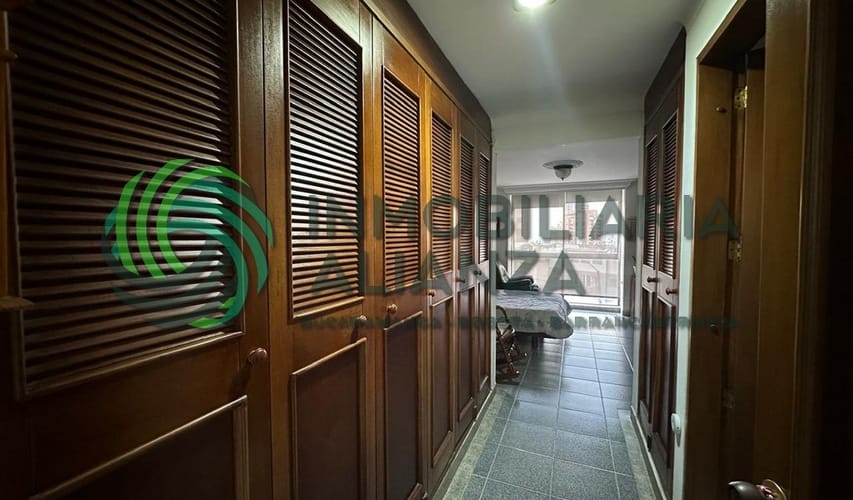Apartamento de 5 alcobas en venta en Cabecera Del Llano, Bucaramanga, 205 m² · foto 17 de 24