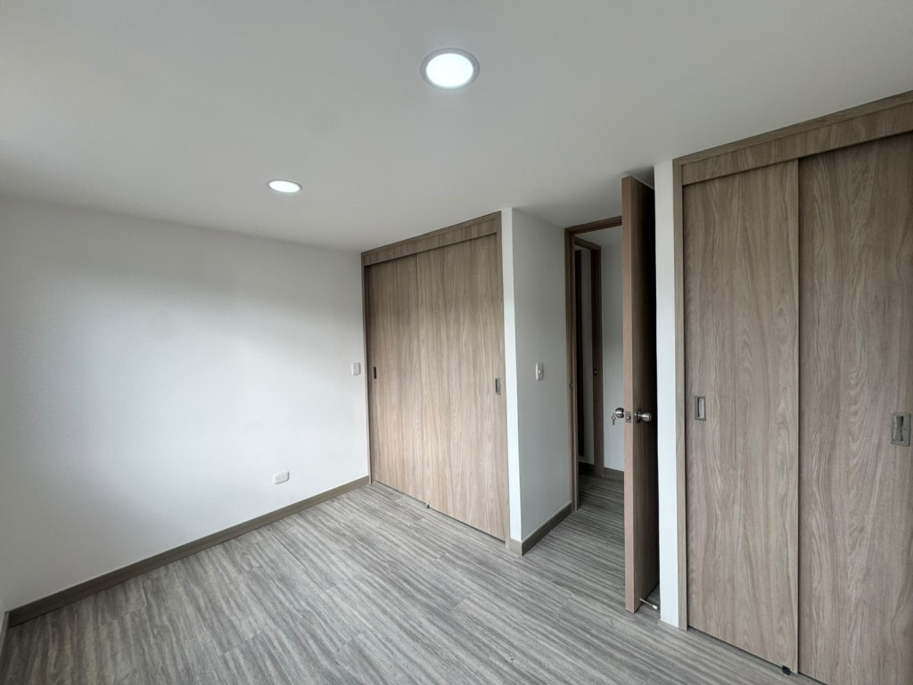 Apartamento en arriendo en Cimarronas, Rionegro · foto 7 de 12
