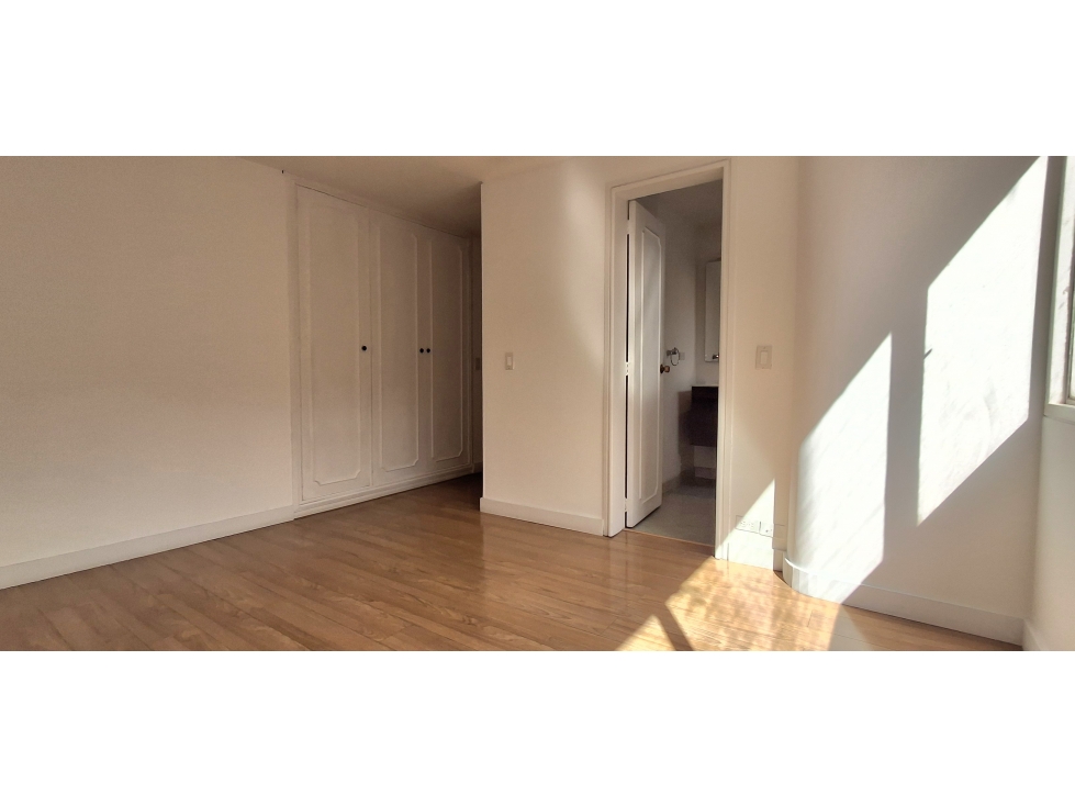 Apartamento en venta en El Nogal, Bogotá · foto 10 de 14