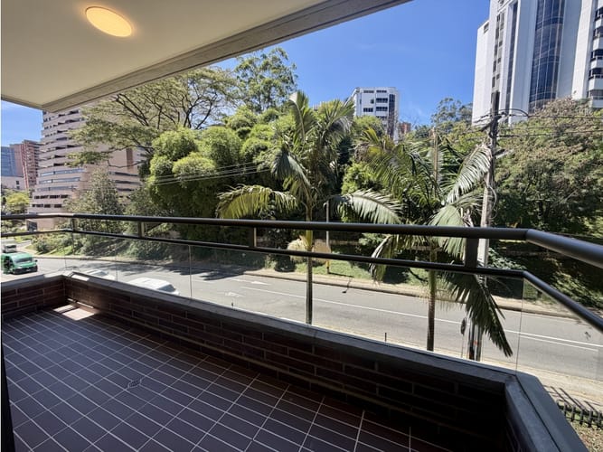 Apartamento de 1 alcoba en venta en El Campestre, Medellín, 61 m² · foto 5 de 9