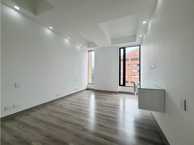 Apartamento de 4 alcobas en venta en La Cabrera, Bogotá, 328 m² · foto 14 de 20