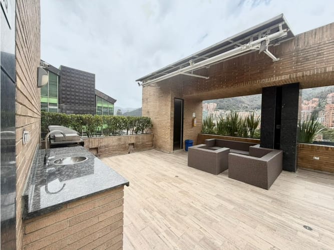 Apartamento de 4 alcobas en venta en La Cabrera, Bogotá, 328 m² · foto 19 de 20