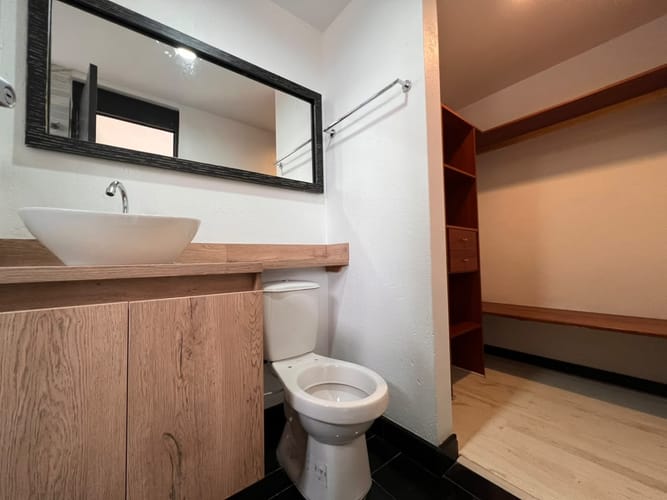 Apartamento de 1 alcoba en arriendo en Lalinde, Medellín, 60 m² · foto 10 de 10
