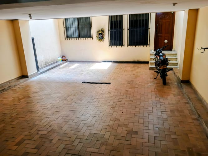 Edificio en venta en La Flora, Cali, 300 m² · foto 21 de 24