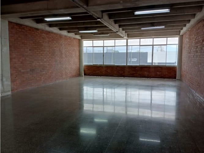 Local en arriendo en San Pablo Guayabal, Medellín, 134 m² · foto 4 de 5