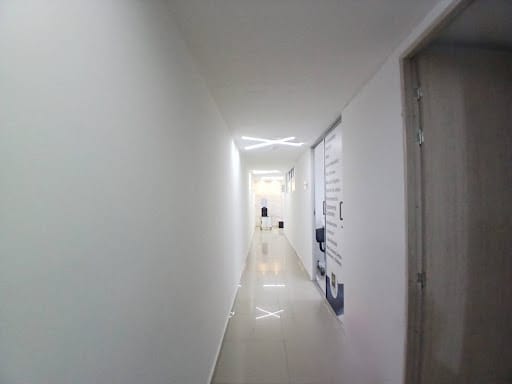 Local en arriendo en Simon Bolivar, Medellín, 100 m² · foto 2 de 14