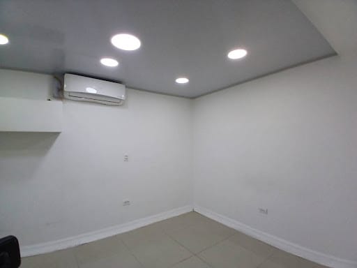 Local en arriendo en Simon Bolivar, Medellín, 100 m² · foto 6 de 14