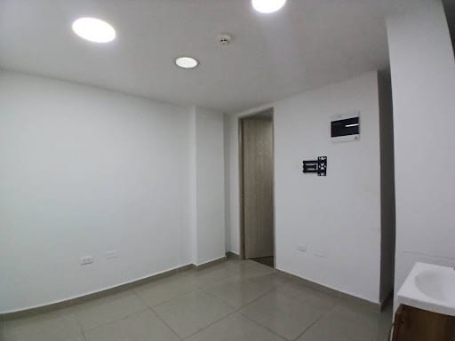 Local en arriendo en Simon Bolivar, Medellín, 100 m² · foto 9 de 14