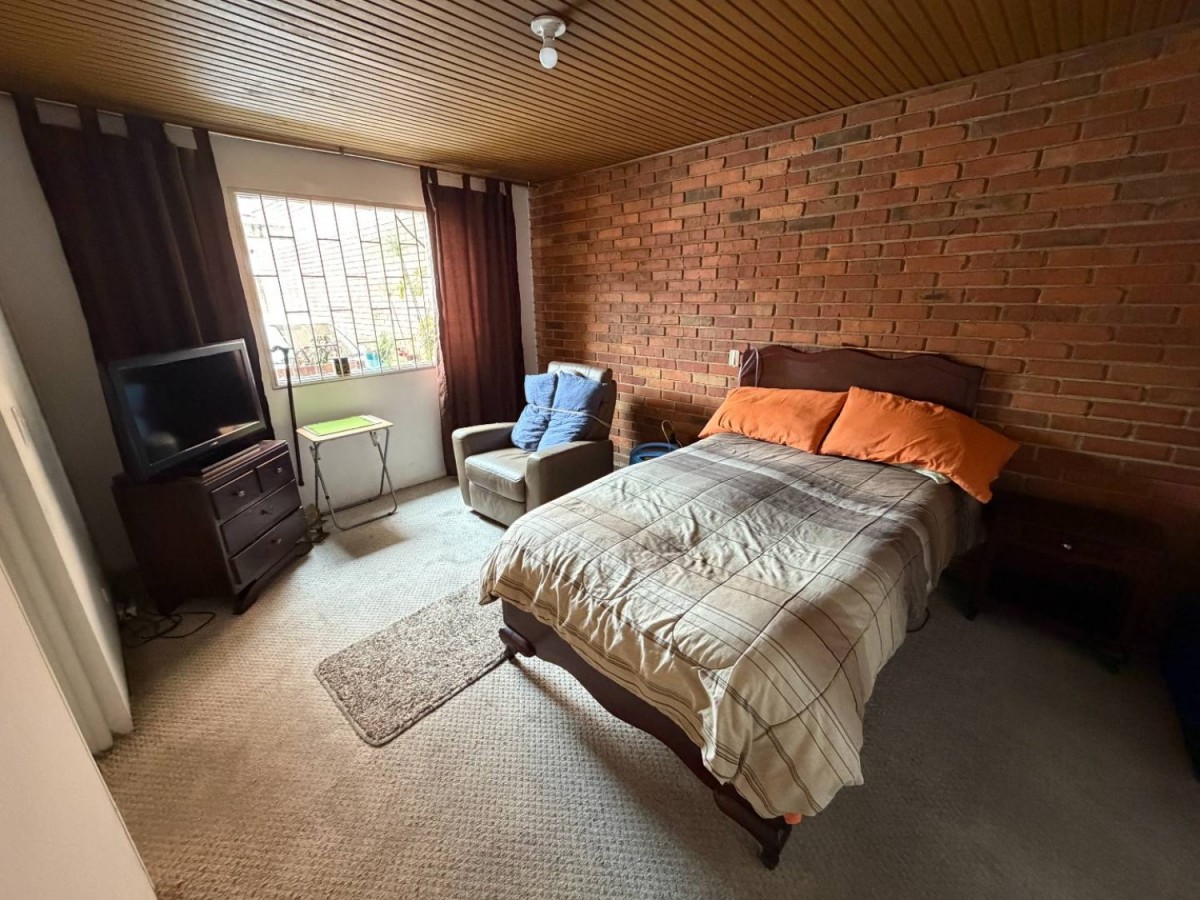 Casa en venta en Niza, Bogotá · foto 4 de 19