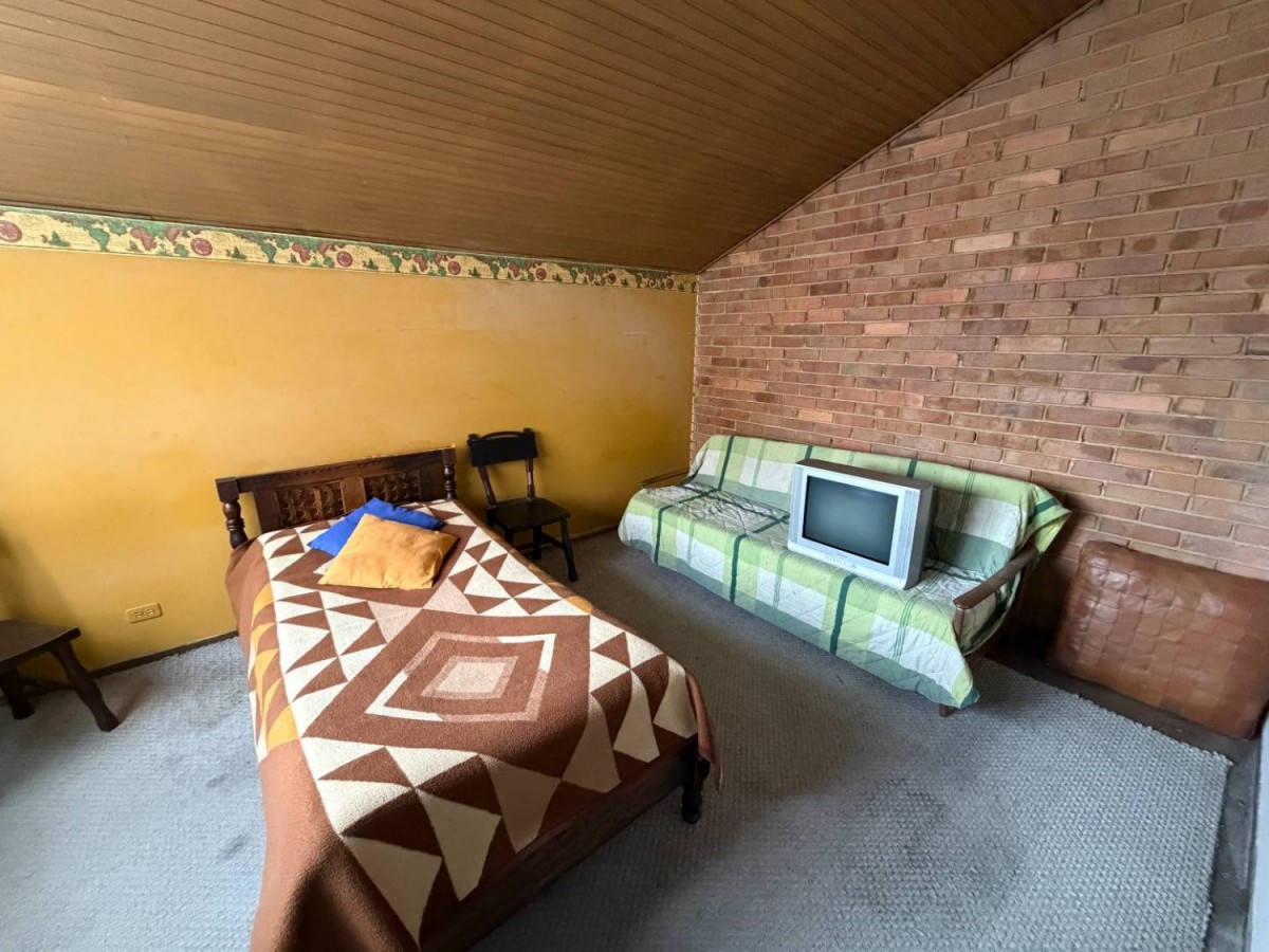 Casa en venta en Niza, Bogotá · foto 8 de 19