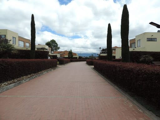 Casa de 3 alcobas en venta en Cota, 232 m² · foto 7 de 24