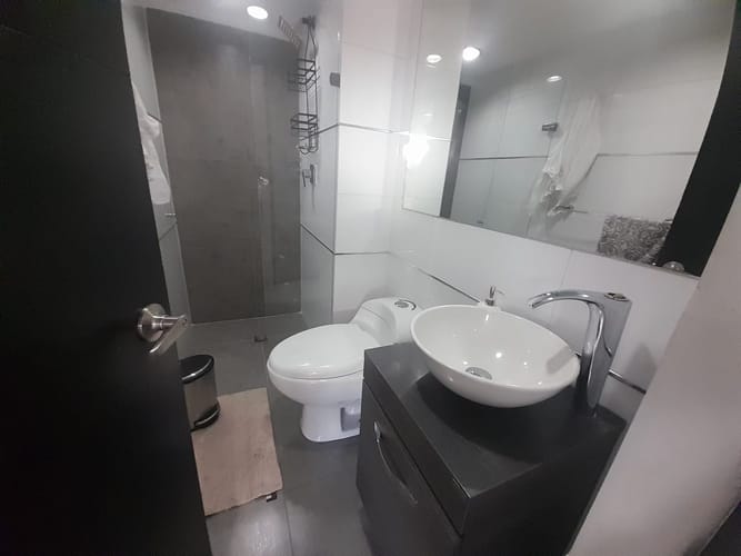 Apartamento de 3 alcobas en arriendo en Los Naranjos, Medellín, 91 m² · foto 15 de 18