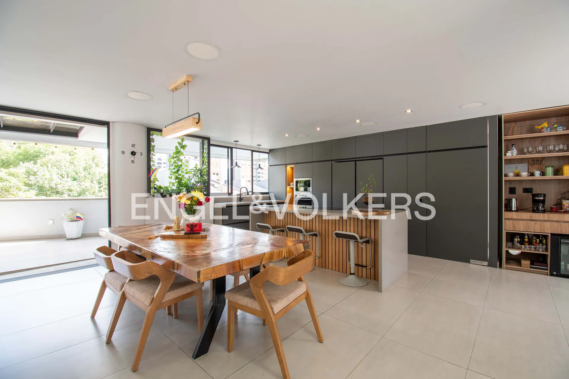 Apartamento en arriendo en El Tesoro, Medellín · foto 8 de 20
