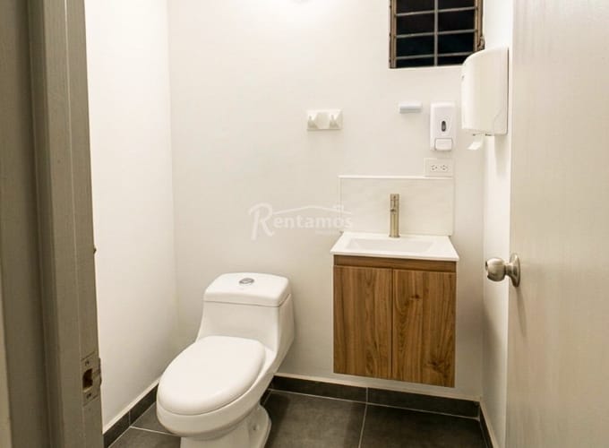 Local en venta en Mesa, Envigado, 25 m² · foto 14 de 20