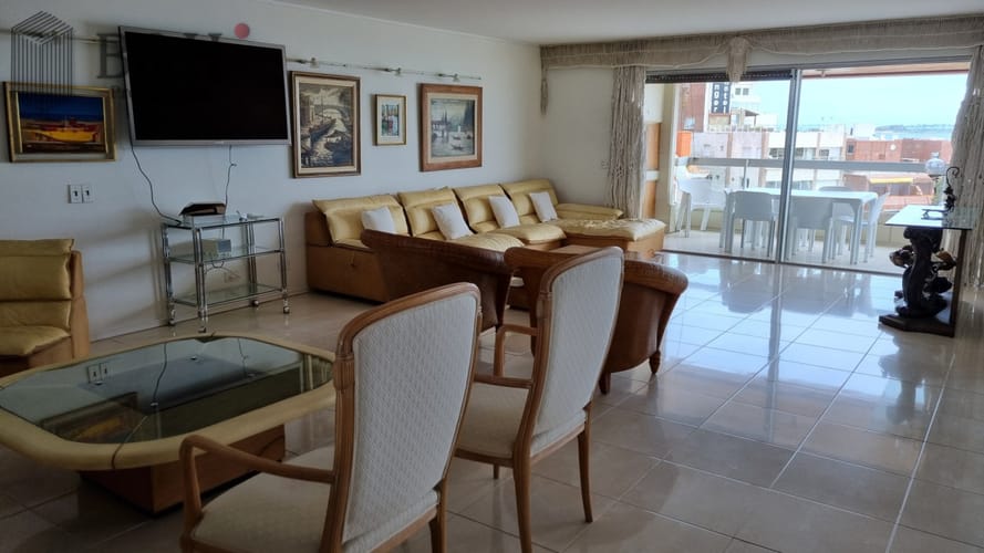 Apartamento en alquiler anual mansa 5 dormitorios en suite · Foto 5
